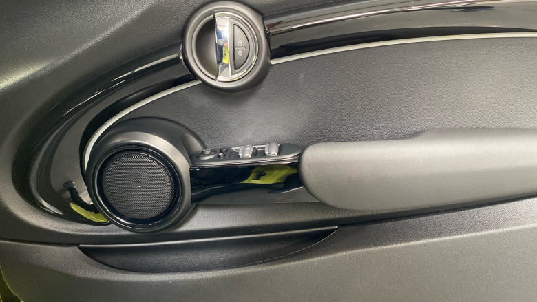 MINI Convertible 1.5 Cooper Classic Premium 2dr Auto Petrol Convertible